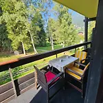 Mountain And דירה